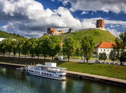 Fargerike Vilnius og Riga med Temareiser Fredrikstad