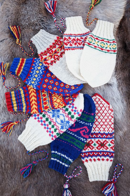 Siv Romsdal Samiske Votter (1)